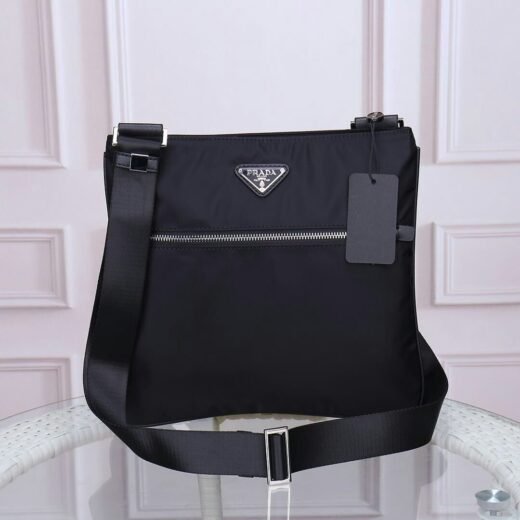 Prada Sacoche messenger verticale noire