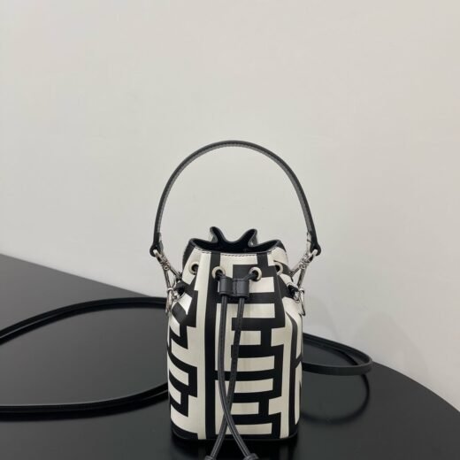 Fendi Mon Trésor — sac seau miniature
