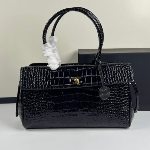Chanel Sac à main à poignées supérieures effet crocodile – Noir
